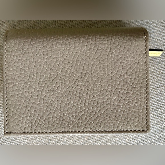 Never Used Gucci GG Marmont Card Case Wallet - Picture 3 of 9